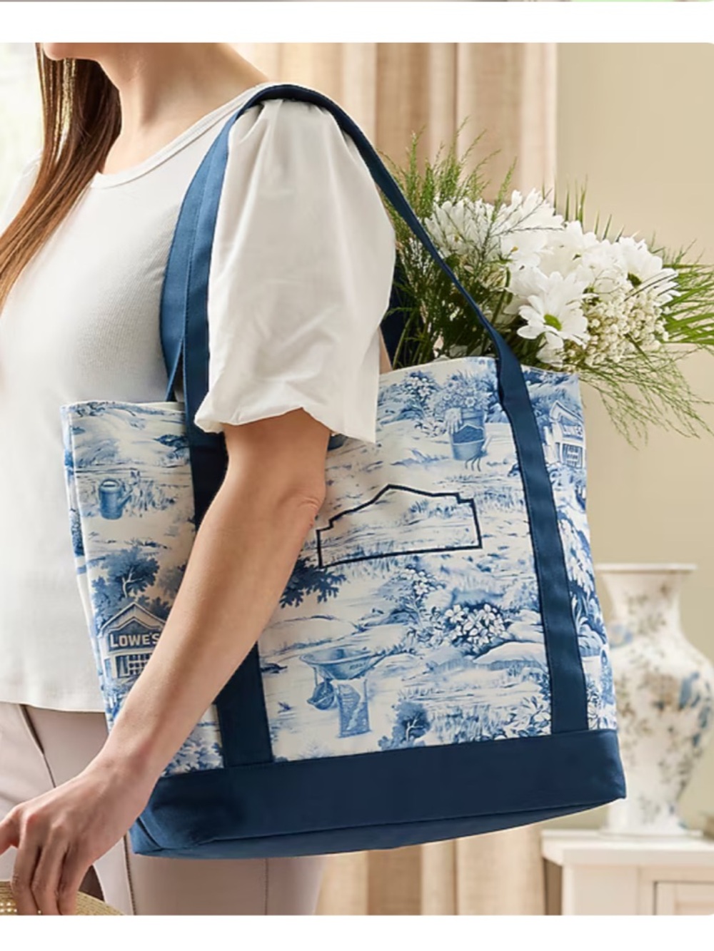 Lowe's 🦋 Blue Toile Canvas Tote Bag NWT Reusable Carry All Navy Garden Print